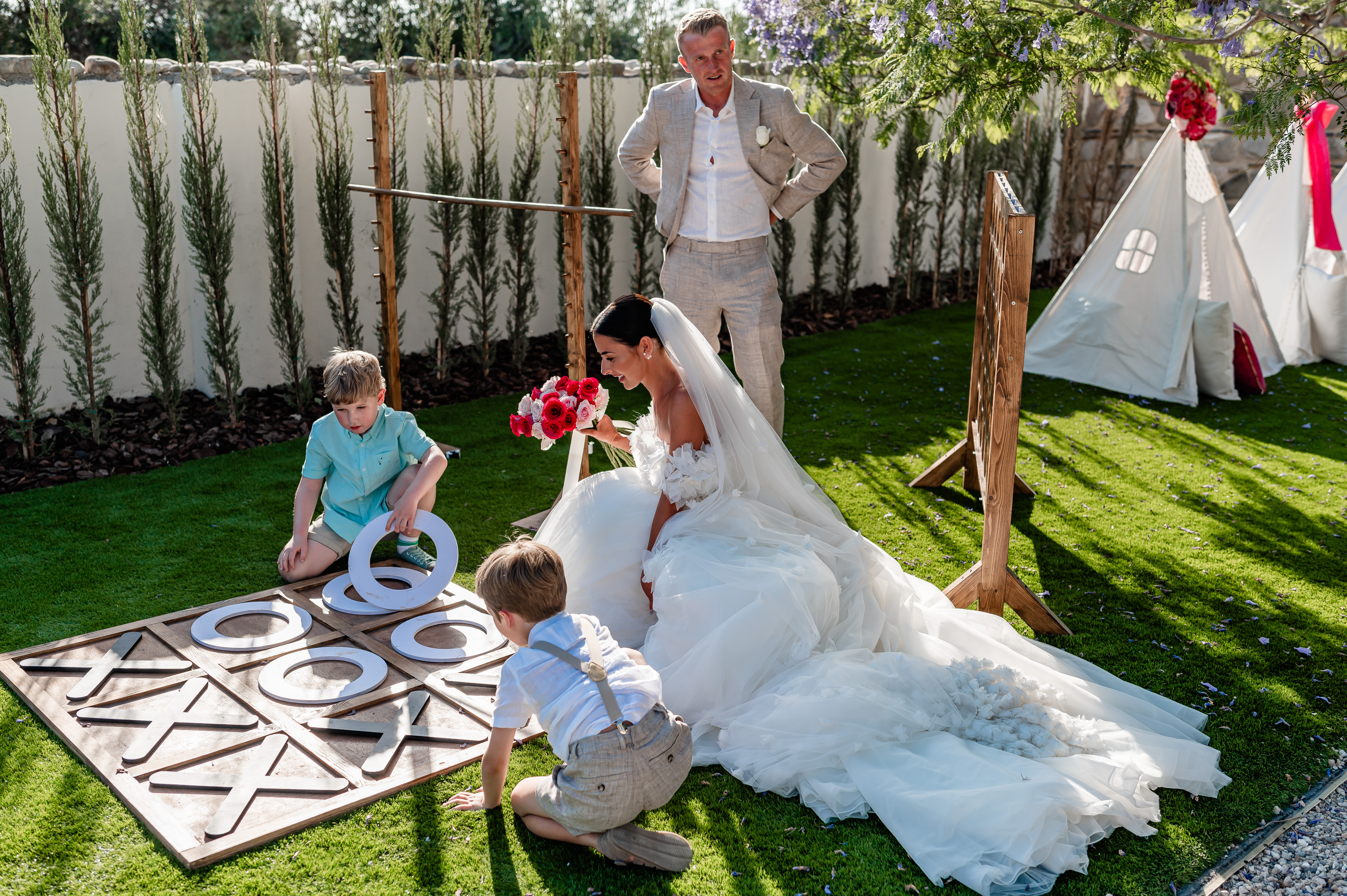 Book your wedding day in L'Chateau Wedding Venue Paphos
